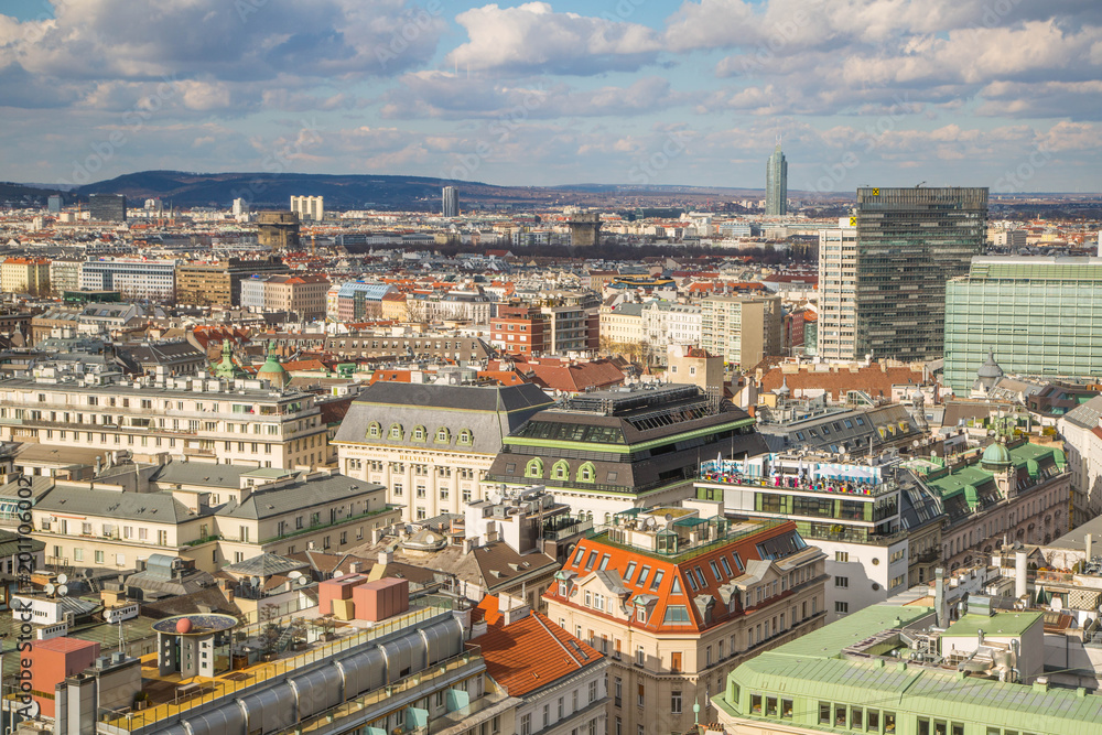 Panorama, Altstadt und Sehenswürdigkeiten von Wien, Österreich