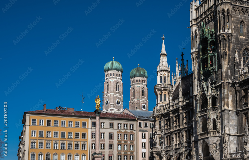 Fototapeta premium München - Neues Rathaus