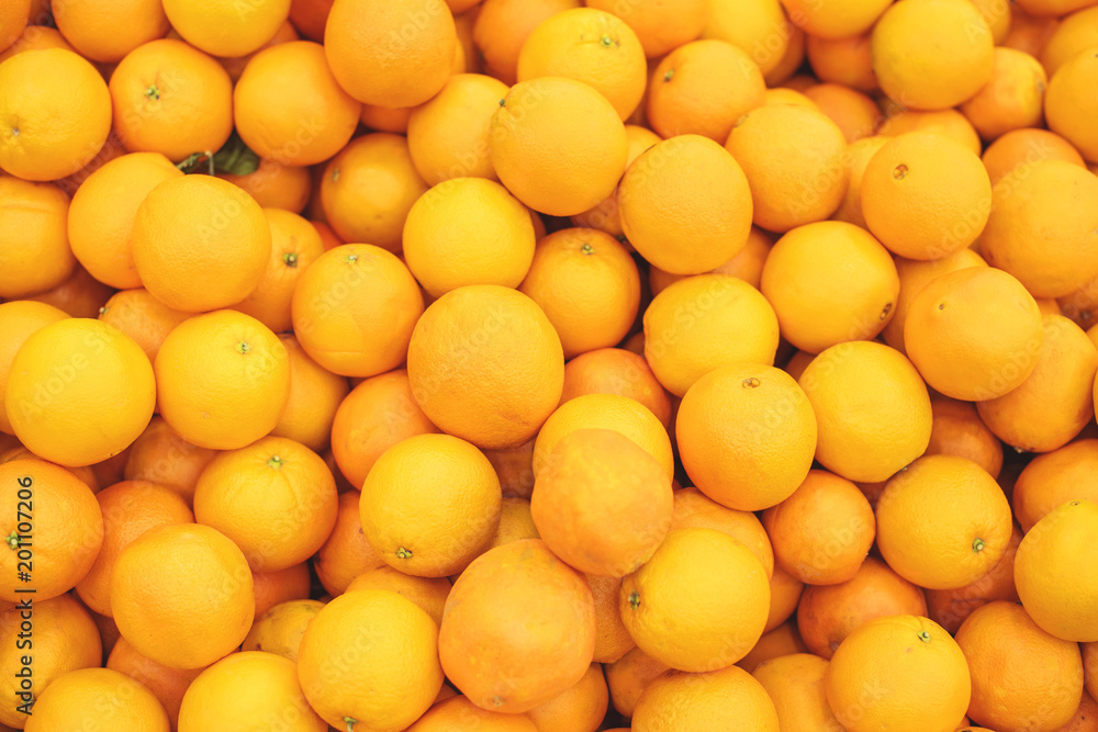 Ripe round oranges Ripe round oranges