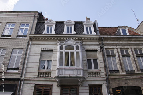 Façade d'immeuble à Lille, Nord 