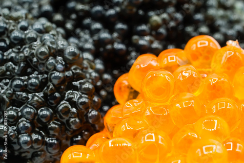 Kaviar fischeier rot schwarz