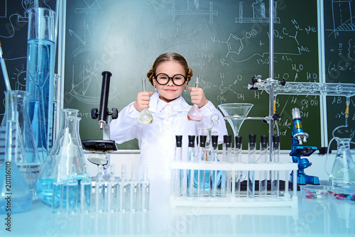 Quadro em tela entertaining lesson in chemistry