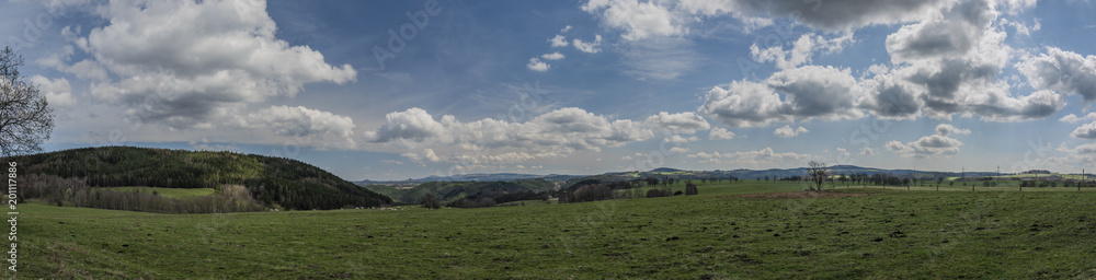 Pasture land and meadows near Horni Slavkov town