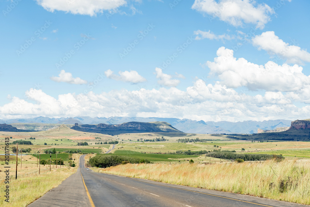 Landscape along the R711-road between Fouriesburg and Clarens