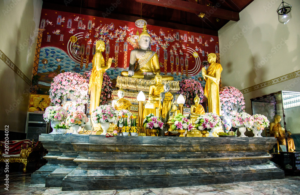 Buddha statues in Phra Nakhon Si Ayutthaya, at yai chaimongkol Thailand, one   of the famous historical landmark in the center of Thailand.