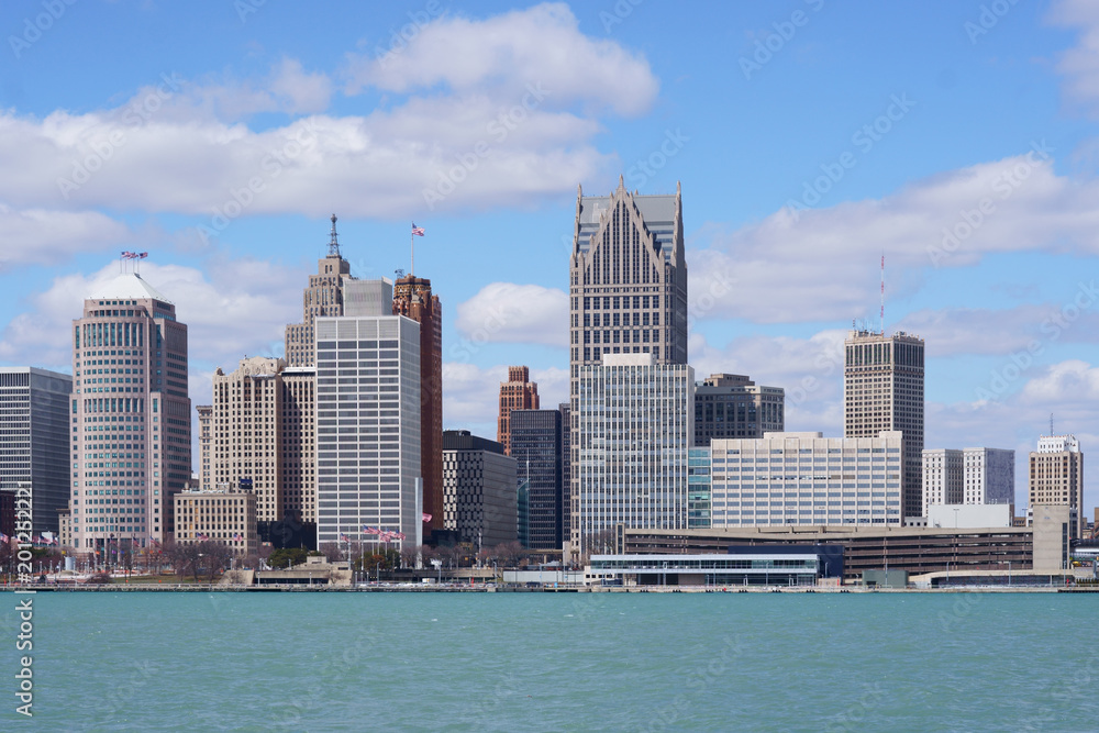 Fototapeta premium Detroit city center during a beautiful day view from Windsor, Ontario, Canada.