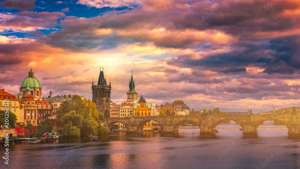 Fototapeta premium Famous Charles bridge in the sunset light, beautiful scenary and one of the iconic landmarks in Prague. Czech Republic.