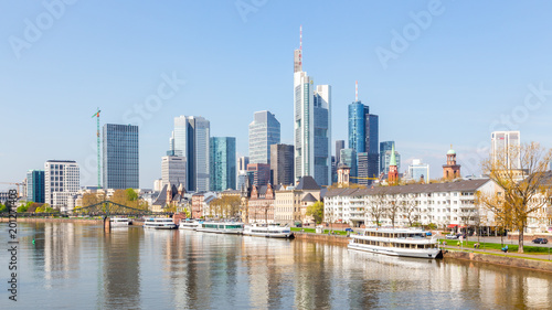 Frankfurt am Main, Ansicht von der Alten Brücke. 17.04.2018.