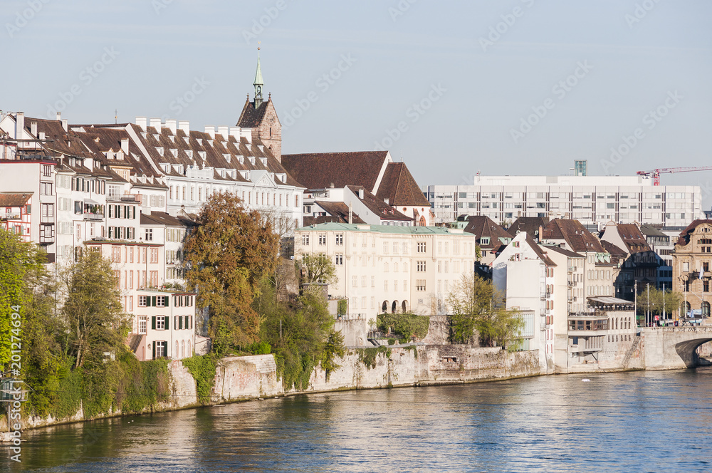 Basel, Stadt, Altstadt, Martinskirche, Grossbasel, Rhein, Rheinufer, Rheinsprung, Rheinbrücke, Basel-Stadt, Altstadthäuser, Frühling, Schweiz