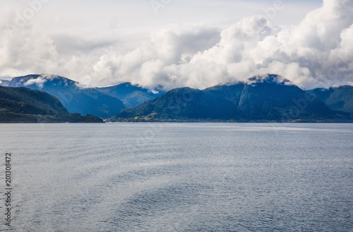 Wallpaper Mural Landscape Torontodigital.ca