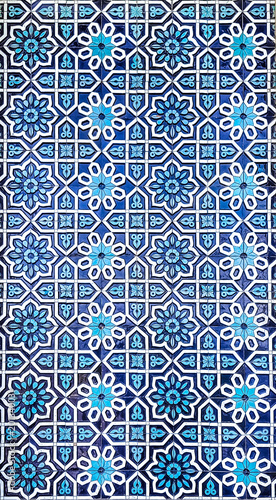 traditional uzbek ceramic colorful ornament on the wall of mosque
