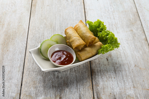 deep fried spring rolls , popia photo