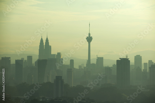 Canvas Print kuala lumpur moning view with fogs