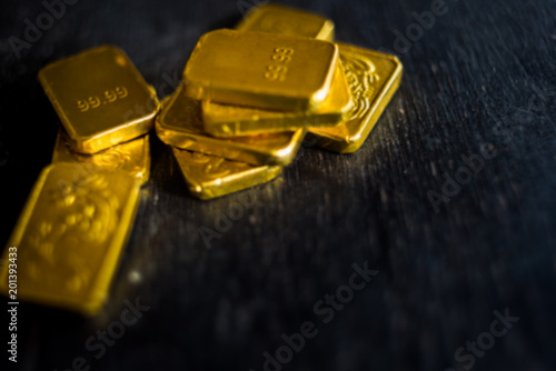 golds bar for the bussiness on back table