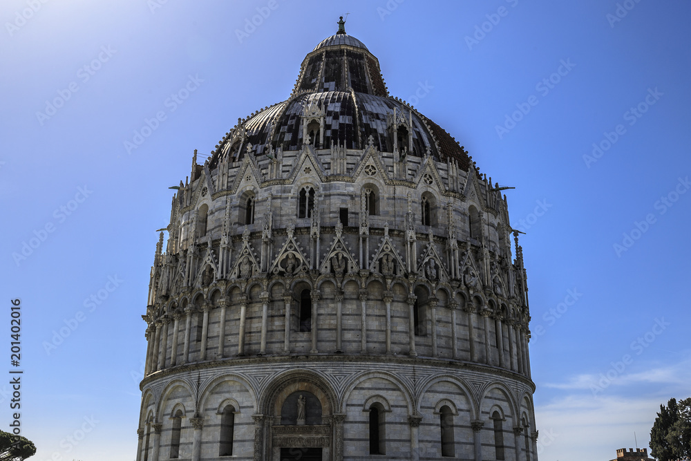 Fototapeta premium Pisa Baptistery (Tuscany, Italy)