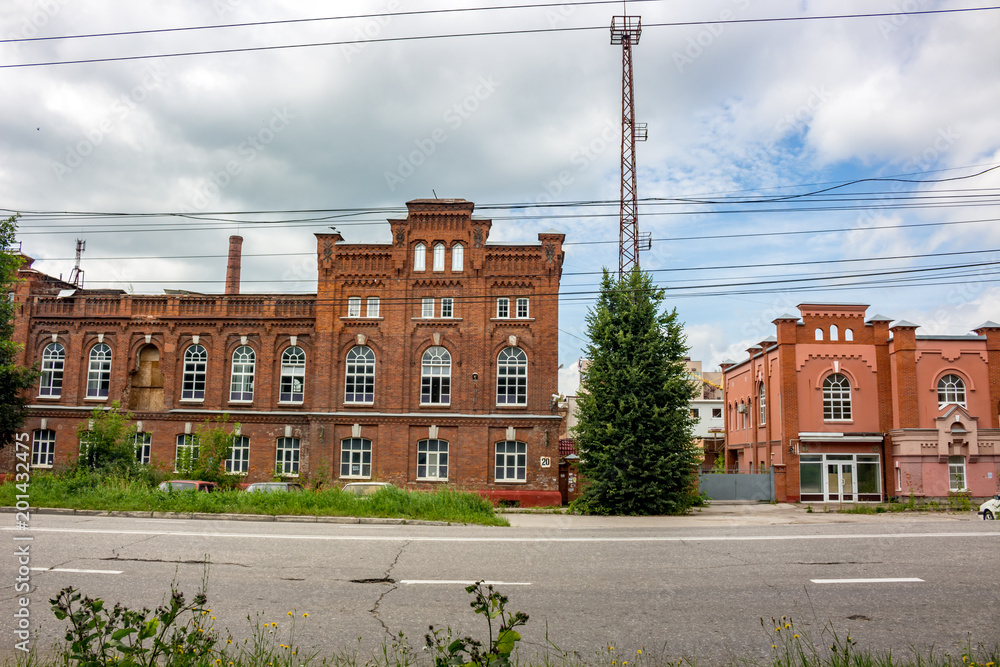 KALUGA, RUSSIA - AUG. 2017: City streets. Lenina Street in Kaluga, Distillery
