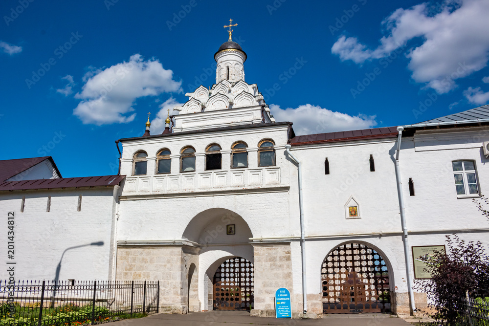 SERPUHOV, RUSSIA - AUGUST 2017: Vvedensky Vladychny Convent (Vvedenskiy Vladychnyi monastyr) in Serpukhov. The Holy Gates and the Gate Church of Theodotus of Ancyra
