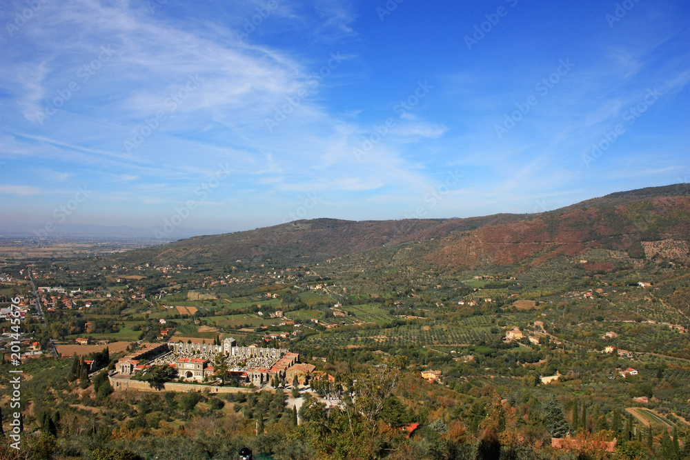 Obraz premium Valley in Tuscany, Italy