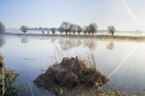 Poranek nad Bzurą photo