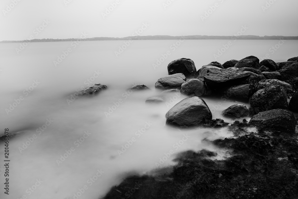Fototapeta premium Long exposure rocks