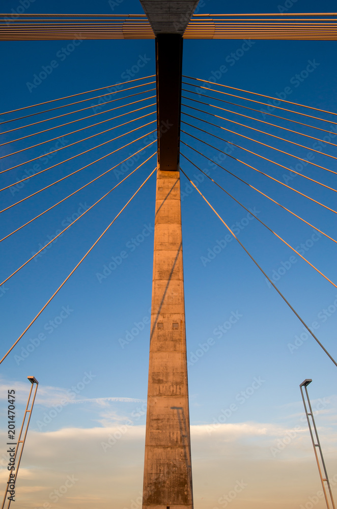 Fototapeta premium Megyeri bridge in Budapest