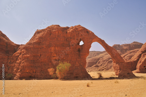 File:Elephant Rock in the Ennedi Mountains - northeastern Chad 