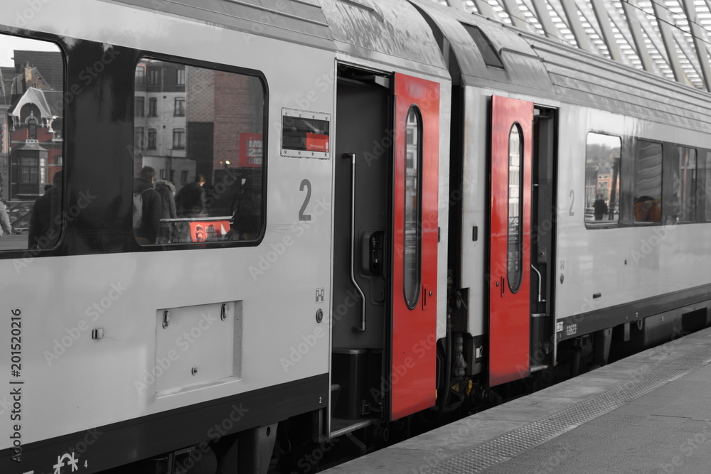 portes d'un train portes d'un train