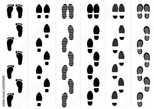 Set of male and female footprint icon on white background. Vector illustration.