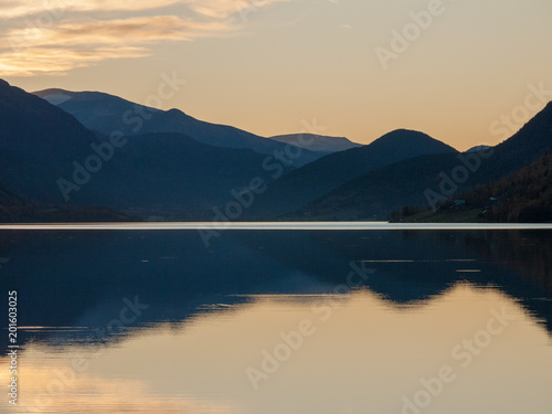 Lake in Norway © Lars Erik Kolden