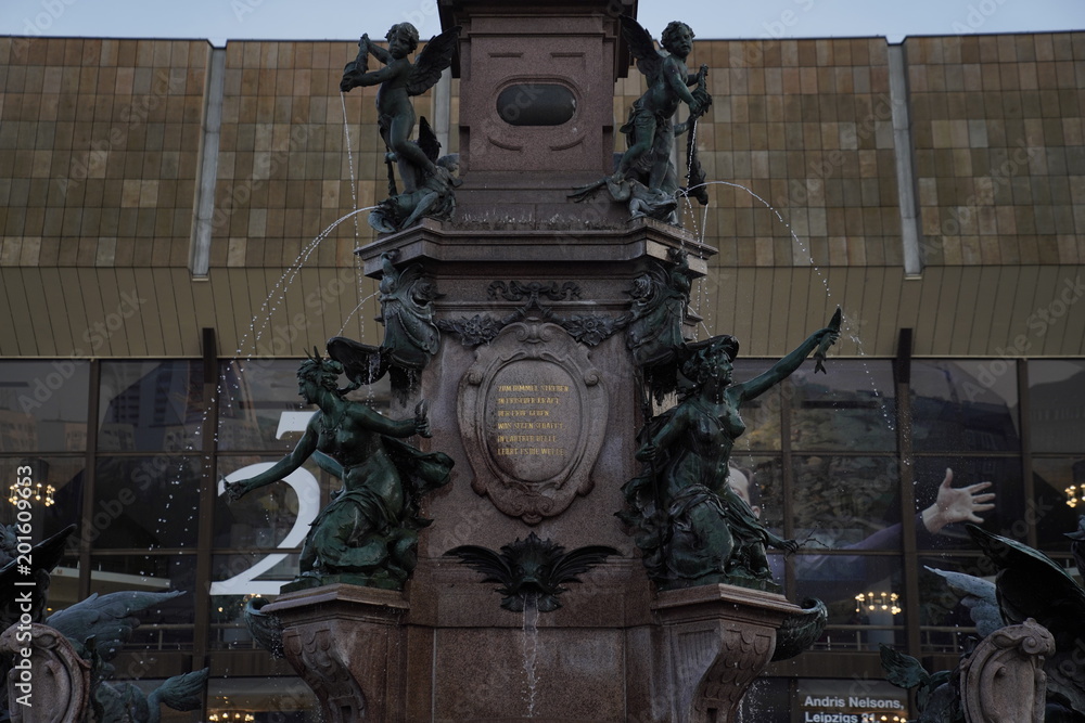 Fototapeta premium Fountain at the Augustusplatz square in Leipzig, Germany