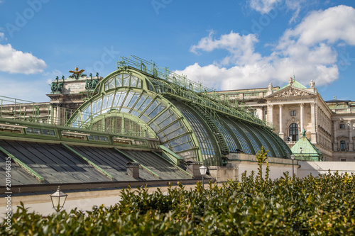 Sehenswürdigkeiten von Wien: Schmetterlingshaus, Palmenhaus im Burggarten