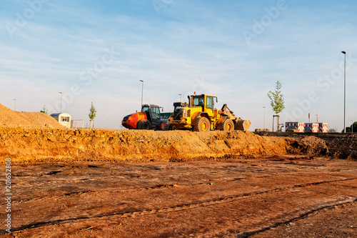 Wallpaper Mural radlder von hinten in der abendsonne Torontodigital.ca