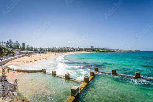 Photography Sunny beautiful summer coast view to Sydney beach and blue Tasman Sea wild wave