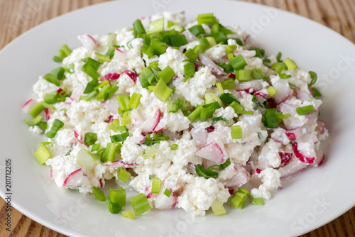 cottage cheese with chives and radish