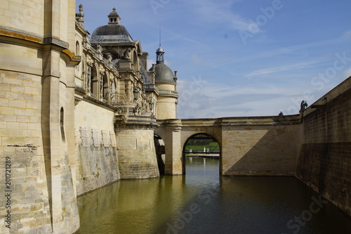 Gros plan sur des éléments architecturaux de châteaux de la renaissance française  photo