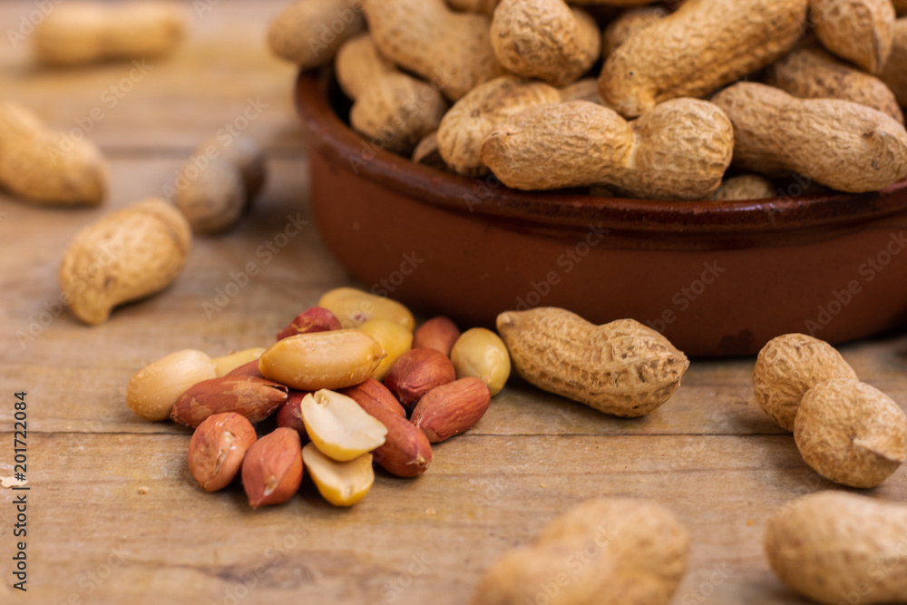 Peanuts Peanuts