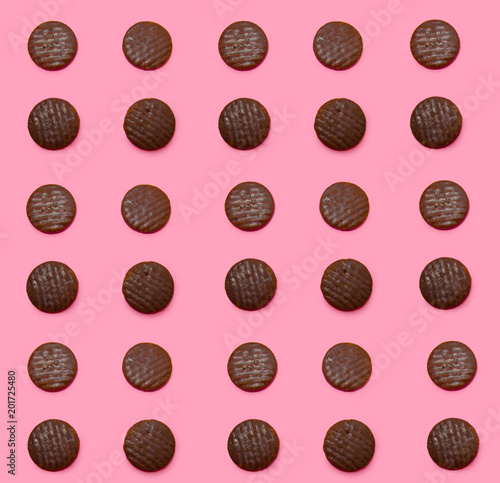 cookies pattern on the pink background