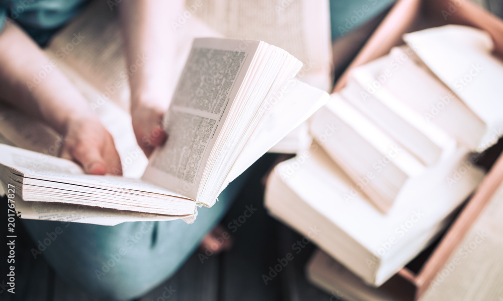 book in hand book in hand