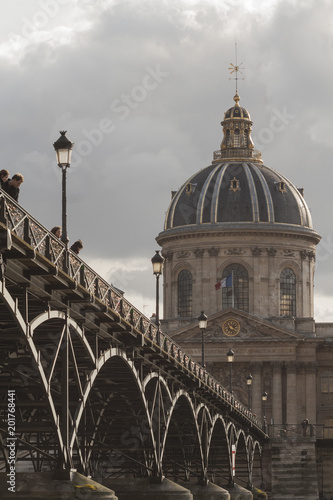Paryż, Francja, mosty