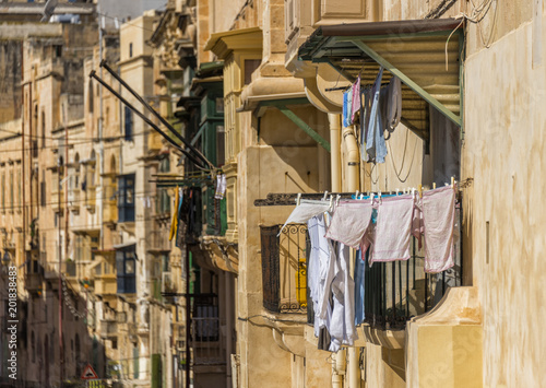 laundery drying on maltese street © petejeff