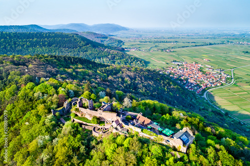 Fotografie Madenburg Castle in the Palatinate Forest
