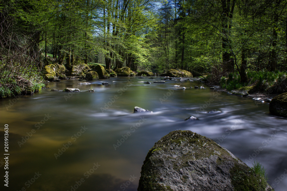 Naklejka premium Fluss Aist