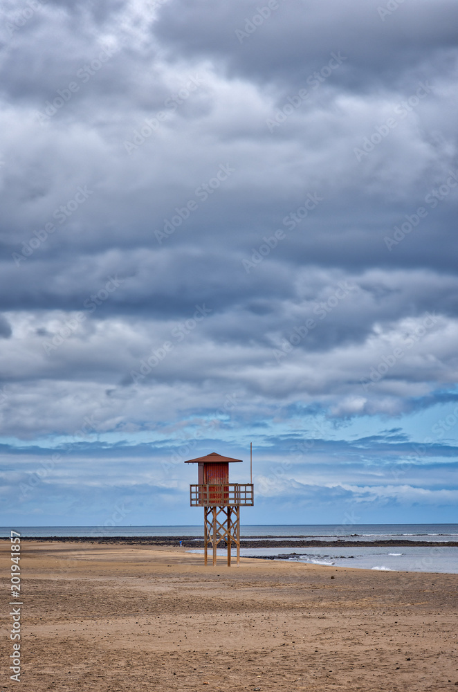 lifeguard stand on beach