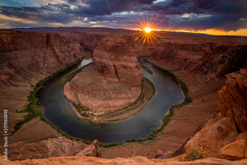 sunset over horsehoe bend