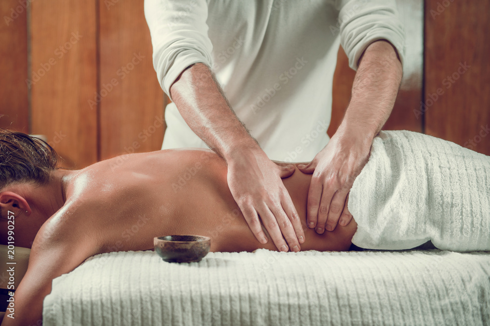 Naklejka premium Relaxing Back Massage
