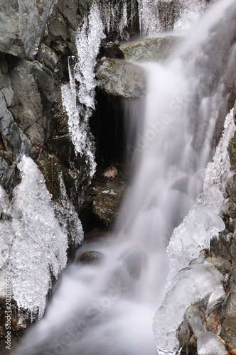 丹沢 冬季のミズヒ大滝