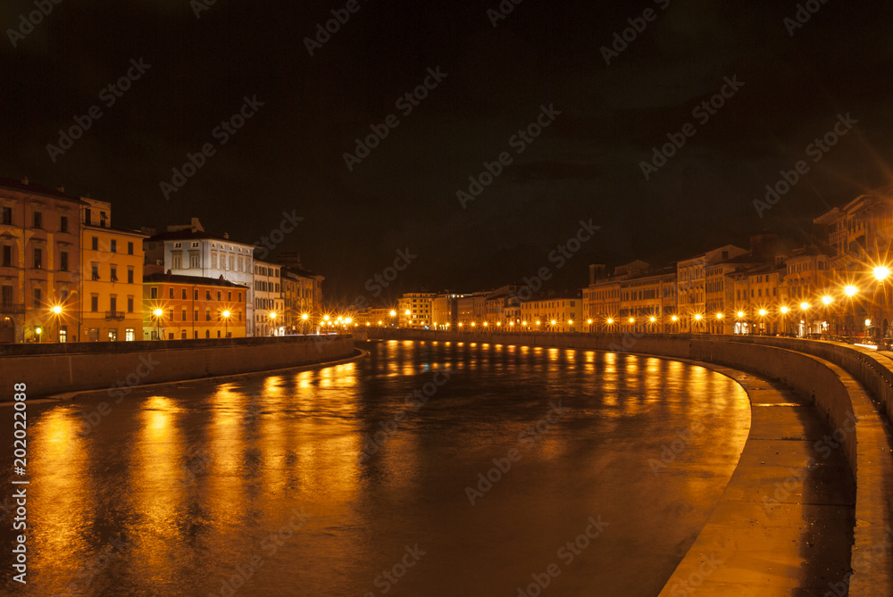 river Arno at night