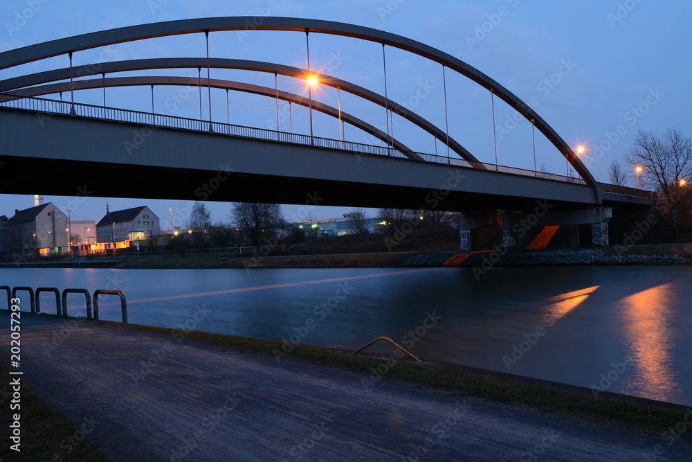 Naklejka premium Most Canal Blue Hour Night Mittelland Canal