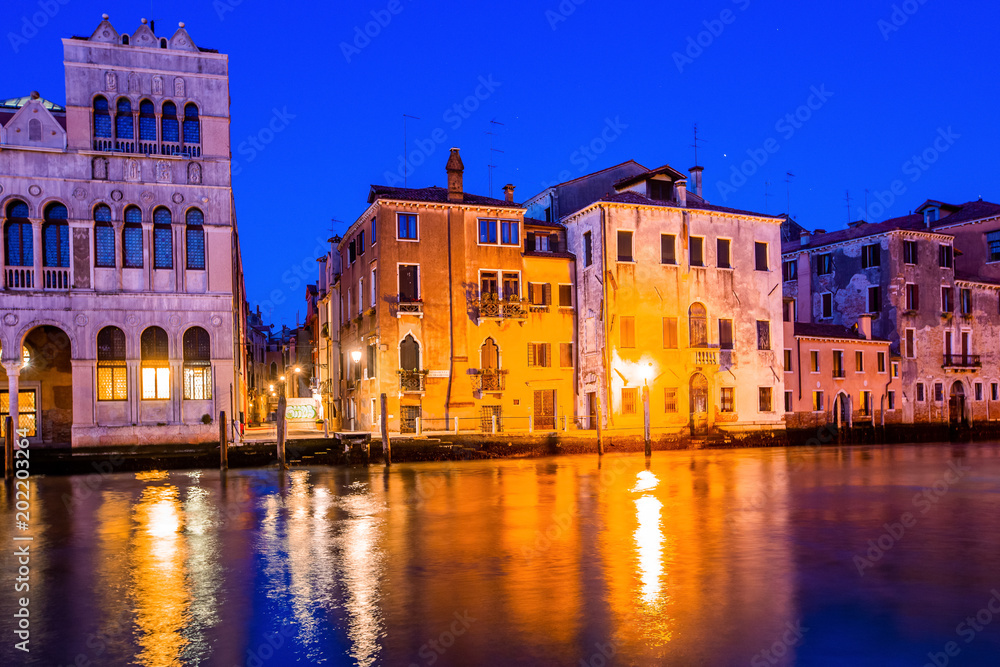 Naklejka premium Grand canal view in Venice, Italy at blue hour before sunrise