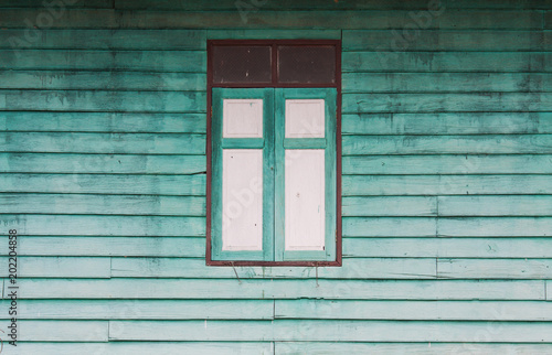 Windows in the old house